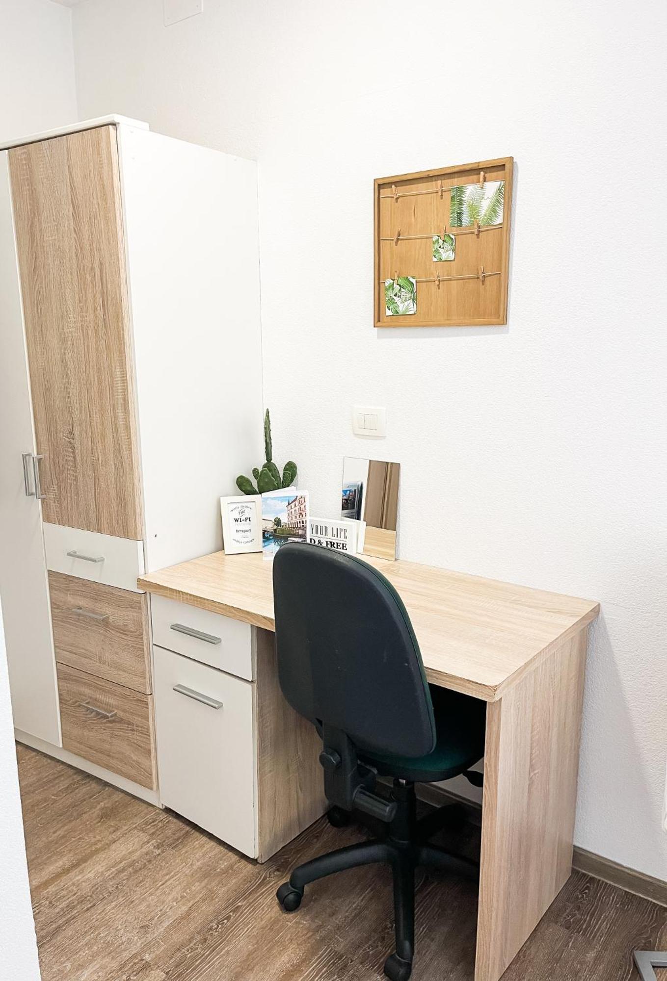 Anita'S Studio Apartments Ljubljana Bagian luar foto